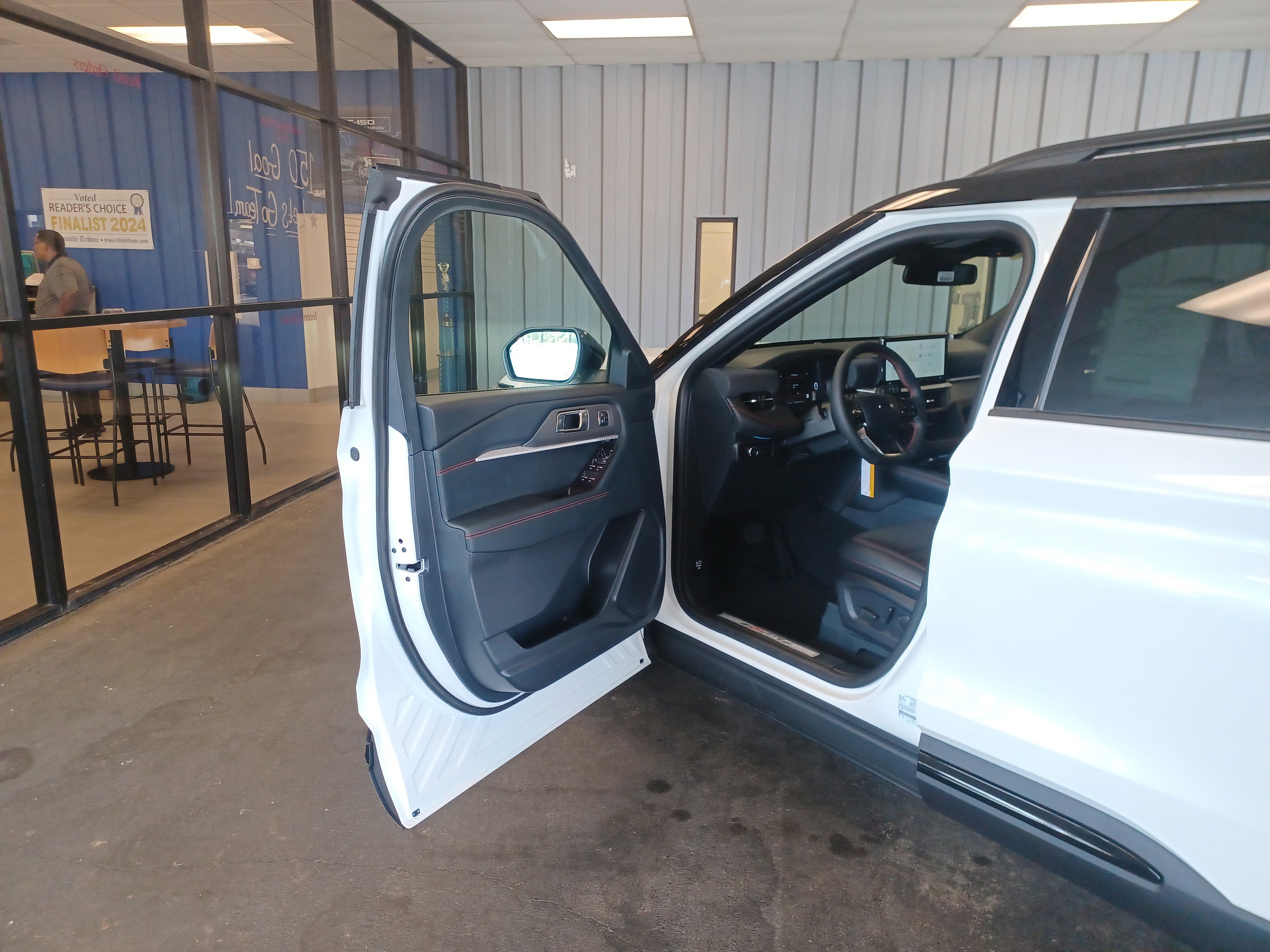 New 2025 Ford Explorer ST-Line w/ Premium Package image 9