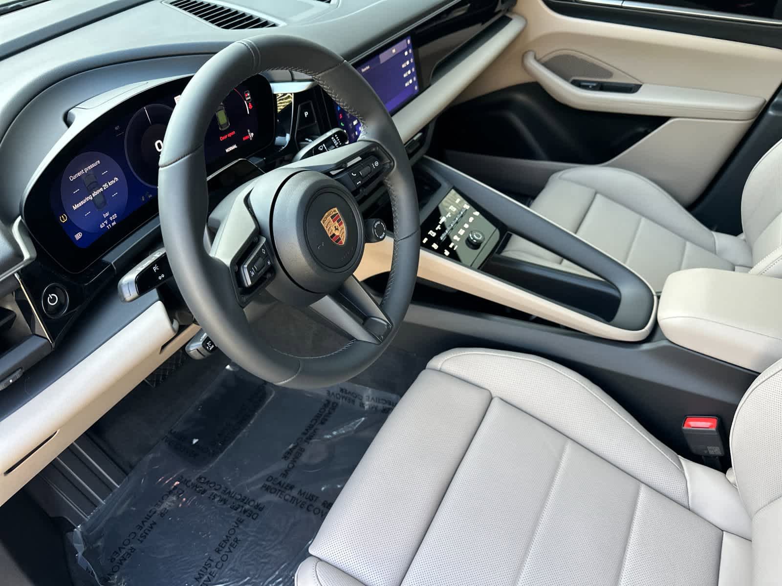 New 2026 Porsche Macan Electric image 4