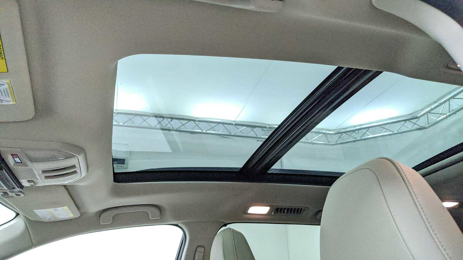 New 2025 Subaru Ascent Limited image 15