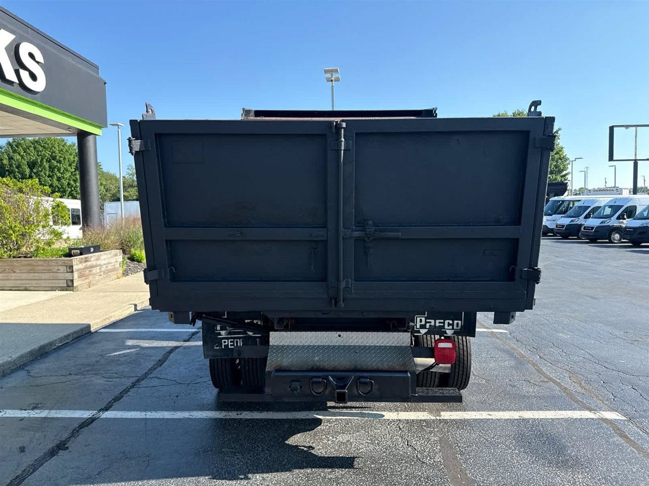 Used 2018 RAM 4500 Tradesman w/ Chrome Appearance Group AWD/4WD image 8