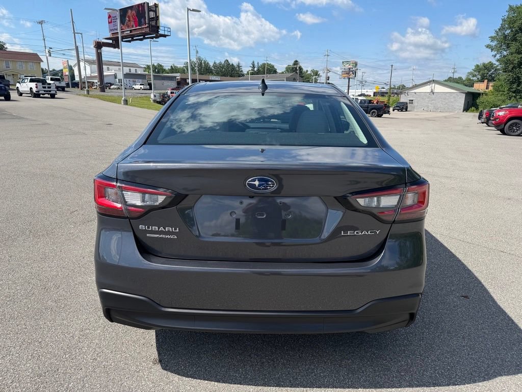 Used 2025 Subaru Legacy Premium AWD/4WD image 2