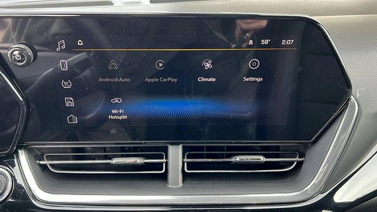 New 2026 Chevrolet Trax RS w/ Driver Confidence Package image 21