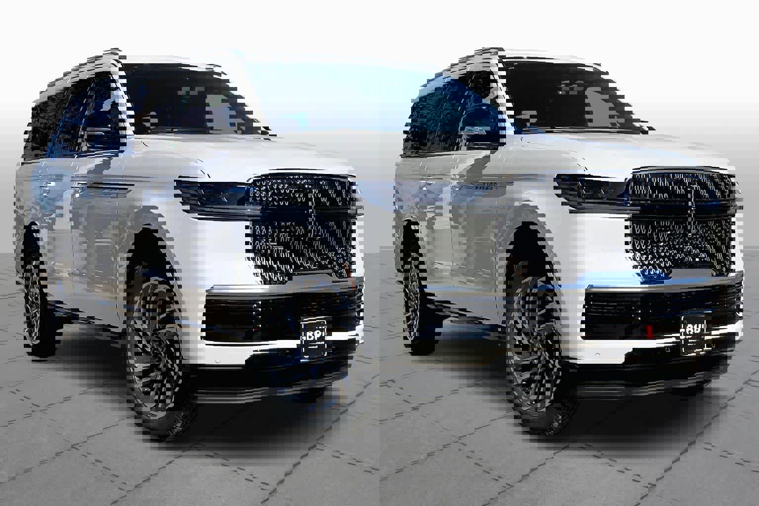 New 2025 Lincoln Navigator L Reserve image 2