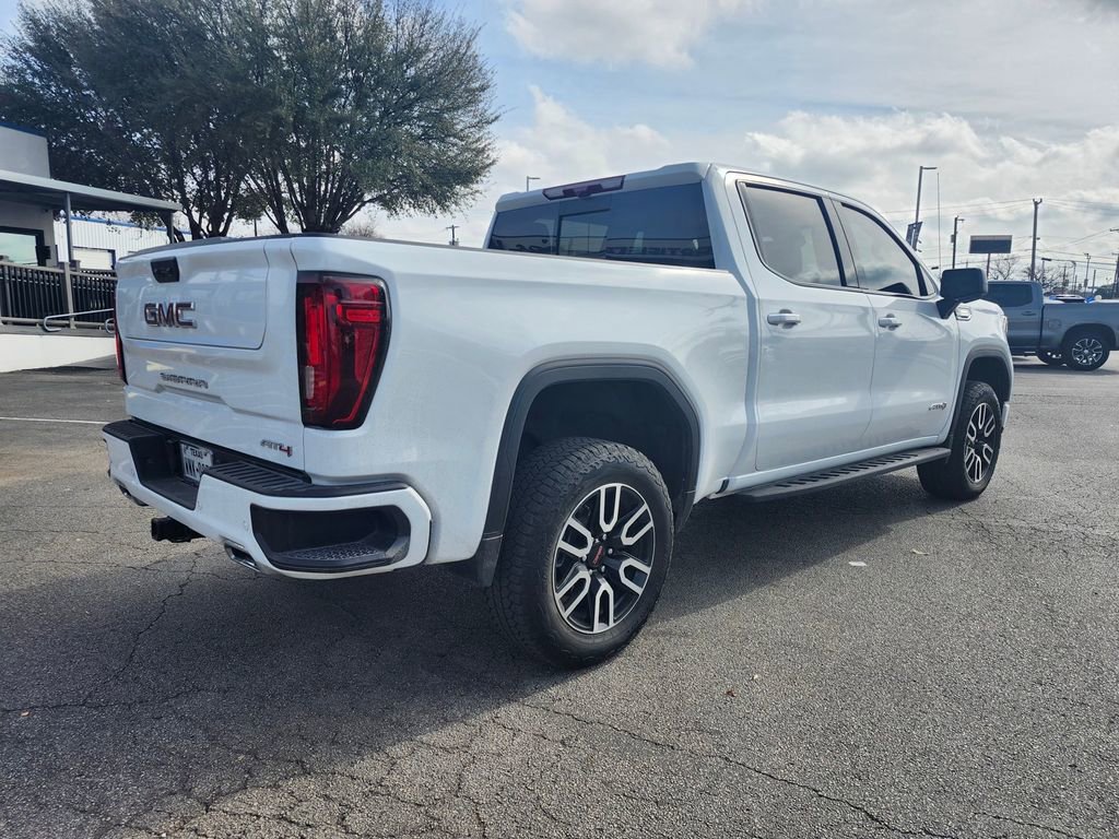 Used 2025 GMC Sierra 1500 AT4 w/ AT4 Premium Package image 3