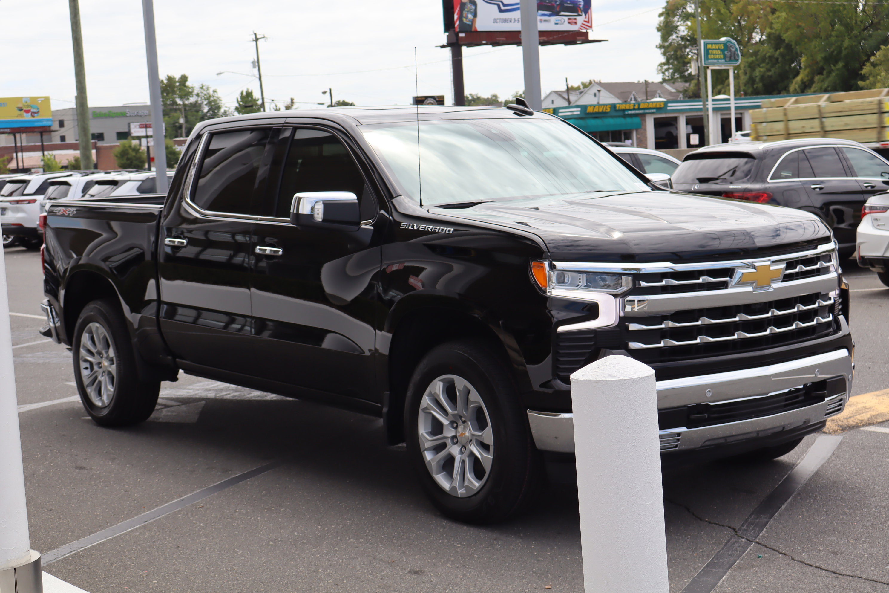 New 2026 Chevrolet Silverado 1500 LTZ w/ Technology Package image 2