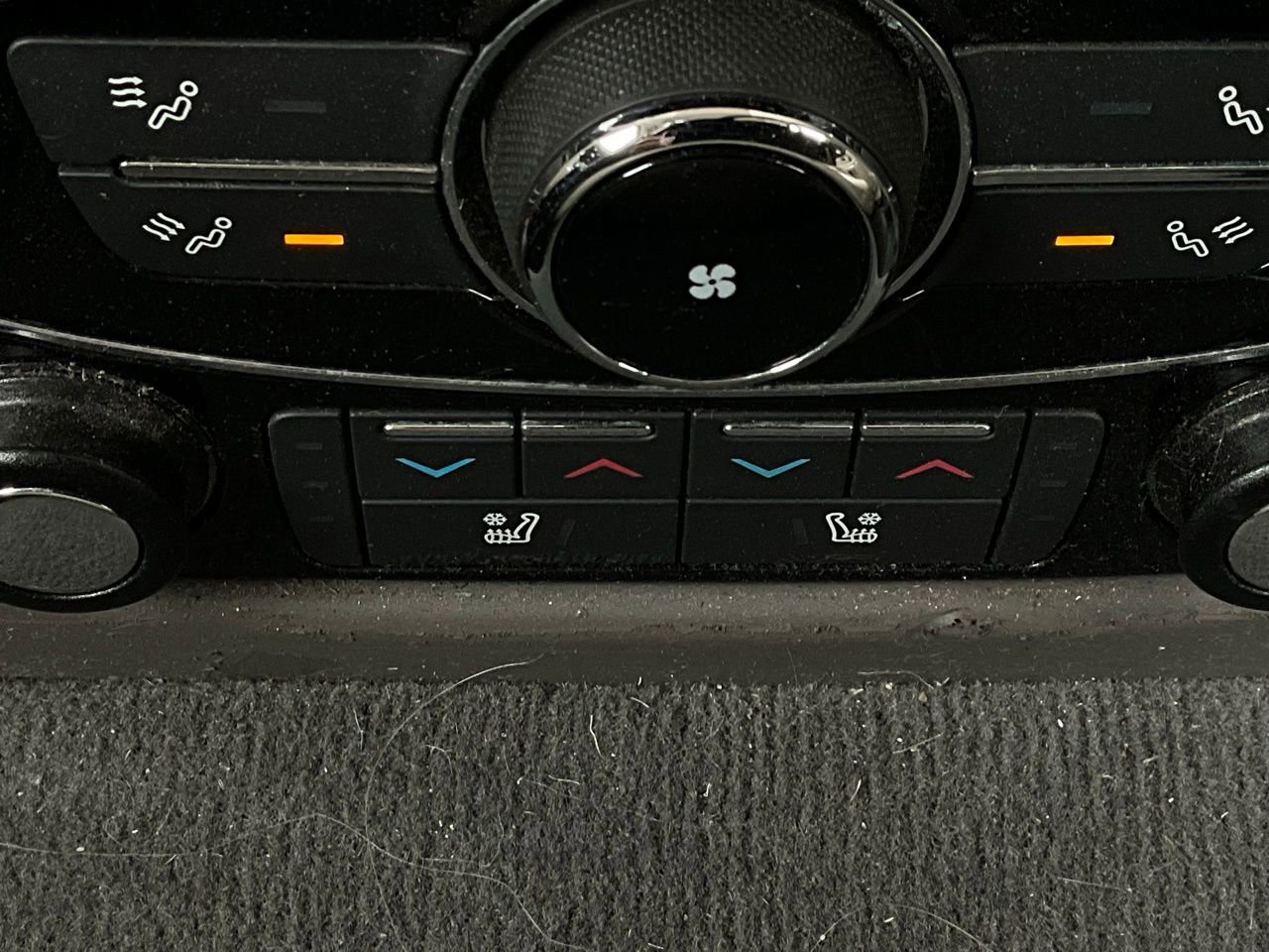 Used 2016 Jaguar XJ R-Sport image 14