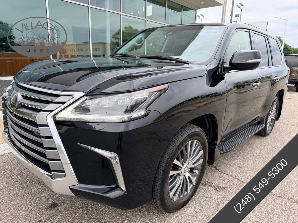 Used 2021 Lexus LX 570 4WD w/ Luxury Package image 2