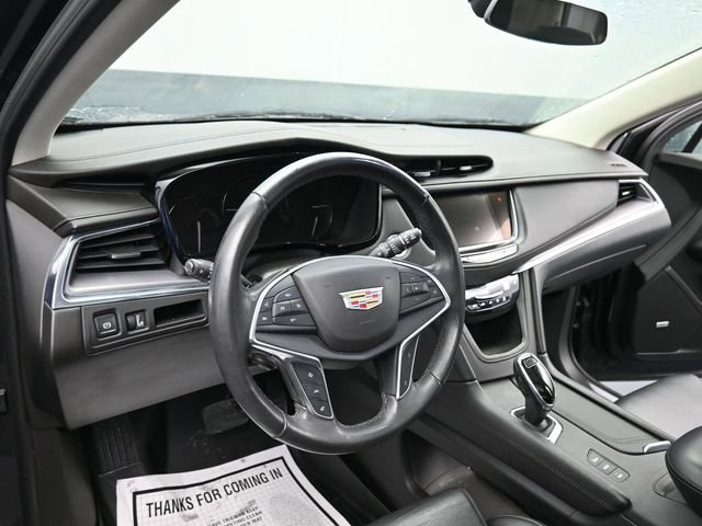 Used 2017 Cadillac XT5 Luxury w/ Driver Awareness Package image 14