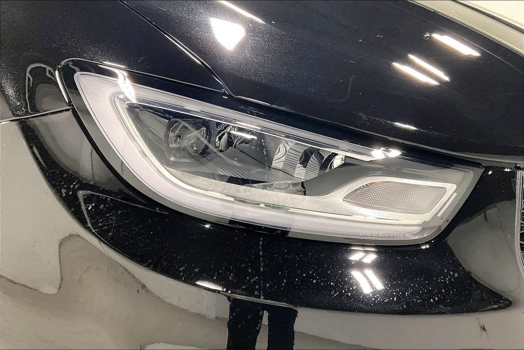 New 2026 Chrysler Pacifica Limited w/ Uconnect Theater Family Group image 35