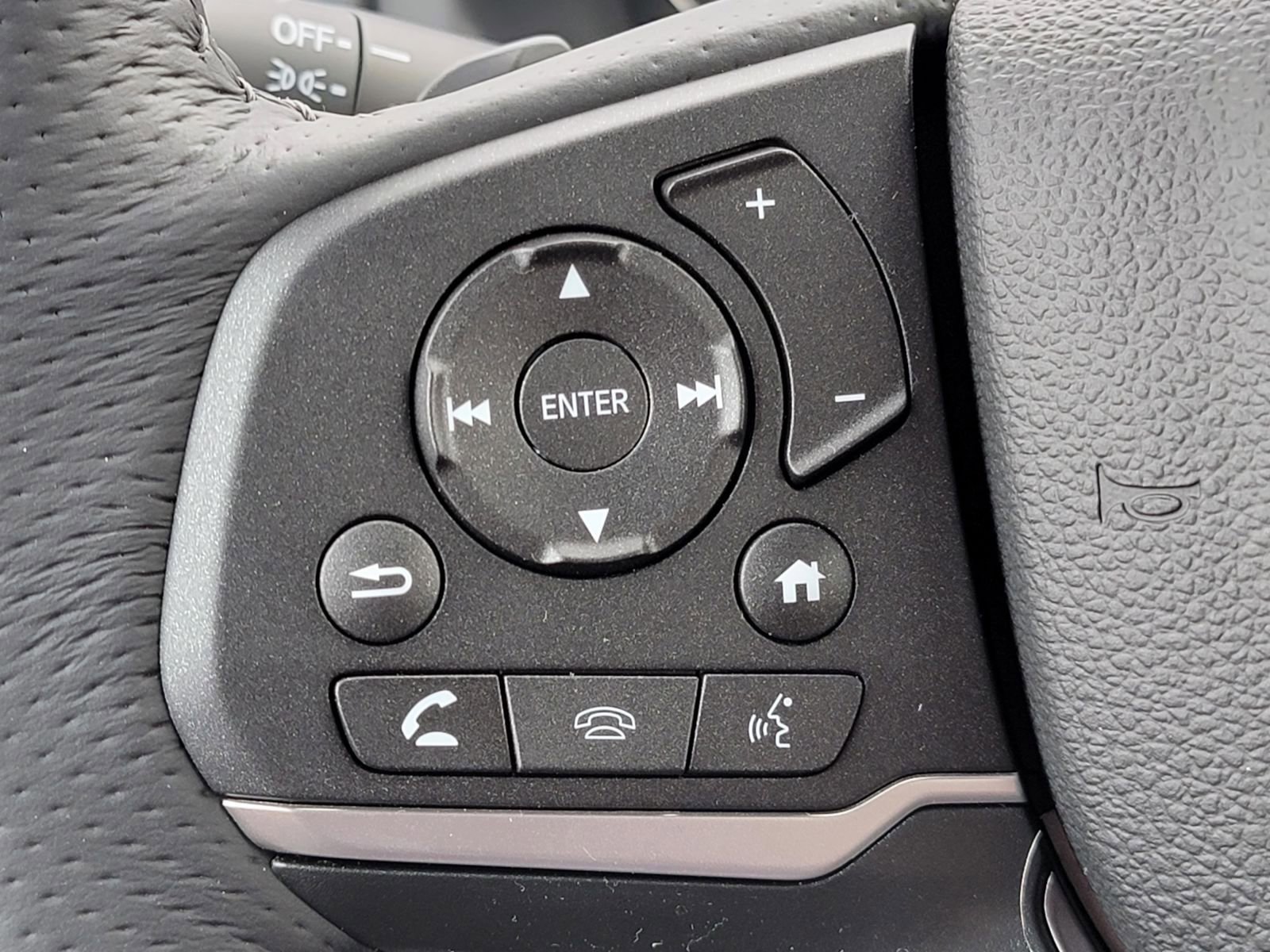 Used 2023 Honda Passport EX-L image 15