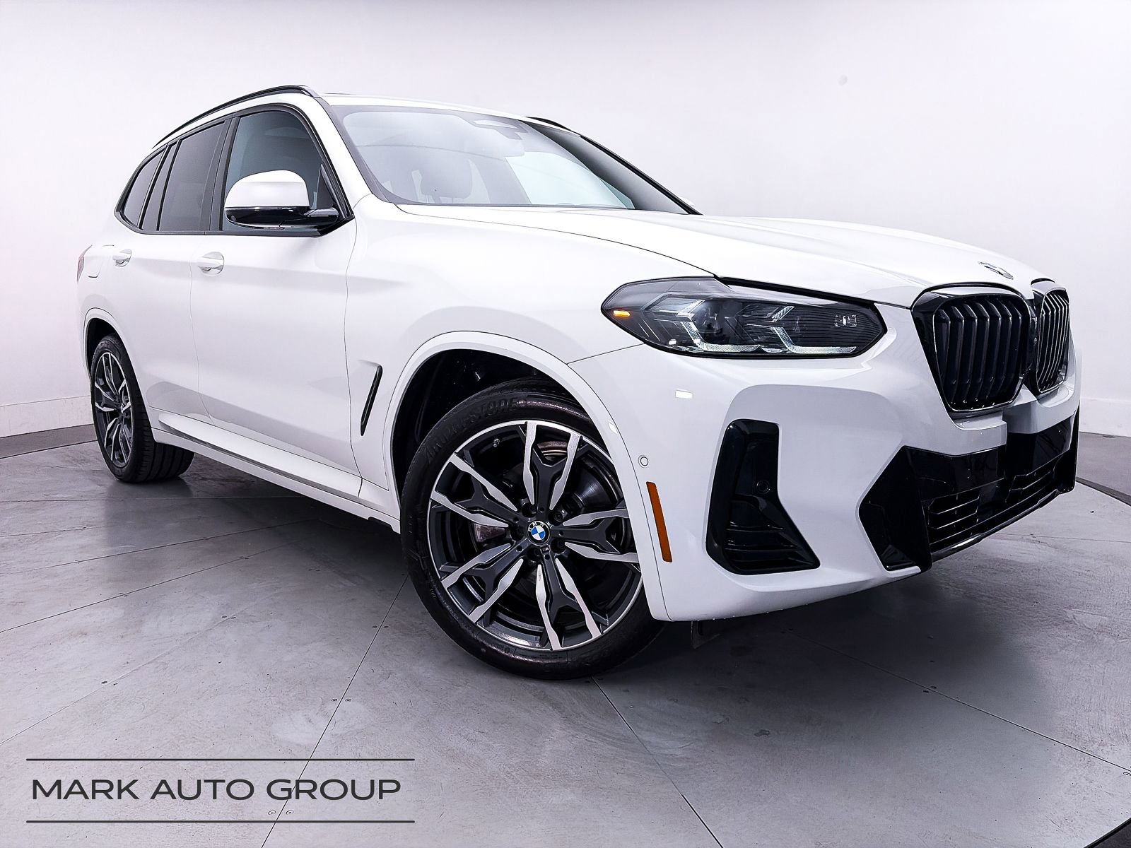 Used 2023 BMW X3 sDrive30i w/ M Sport Package RWD image 1