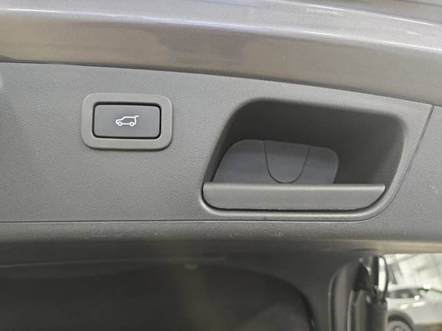 Used 2021 Jaguar E-PACE SE AWD/4WD image 21