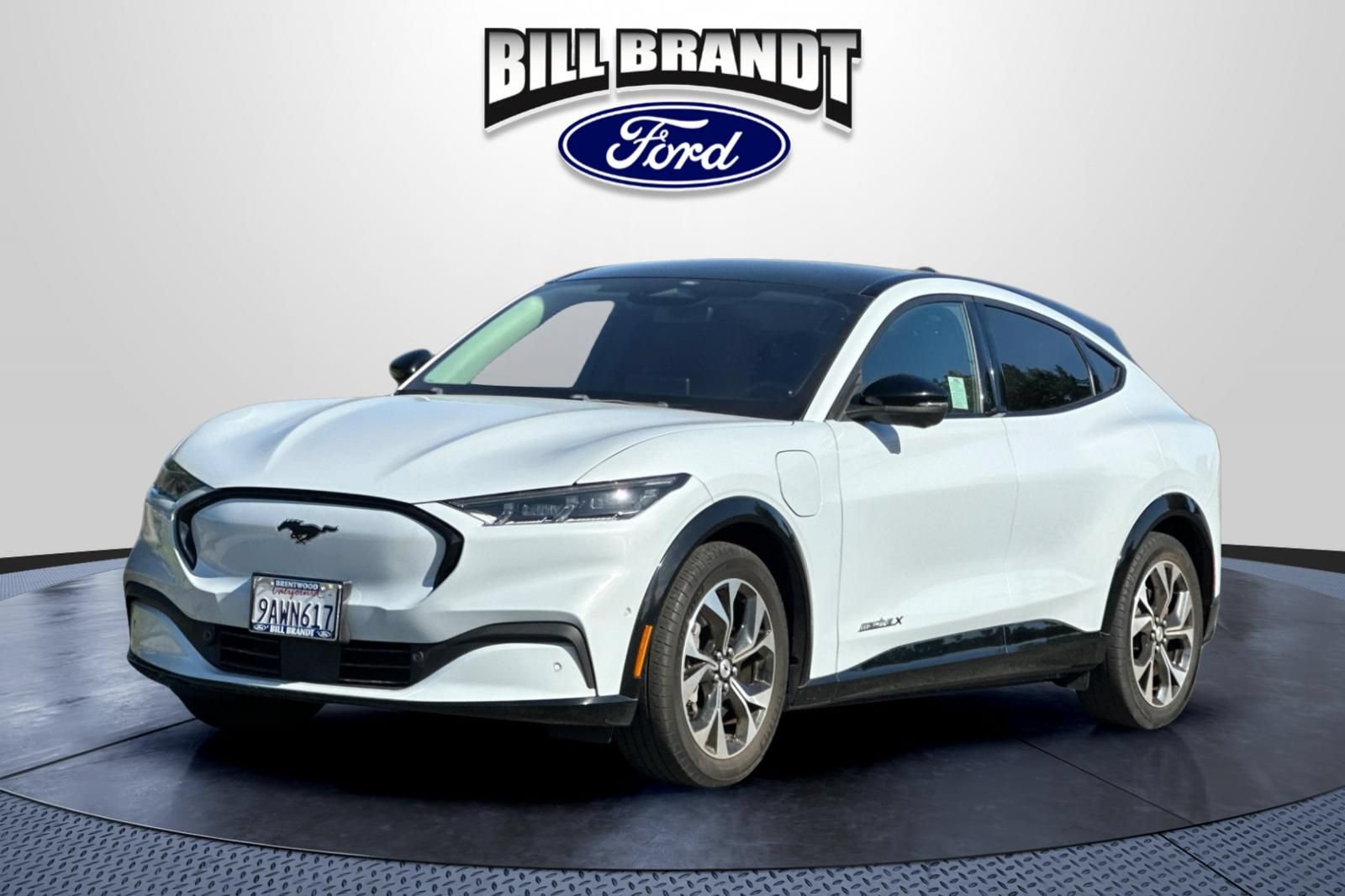 Used 2022 Ford Mustang Mach-E Premium RWD image 7