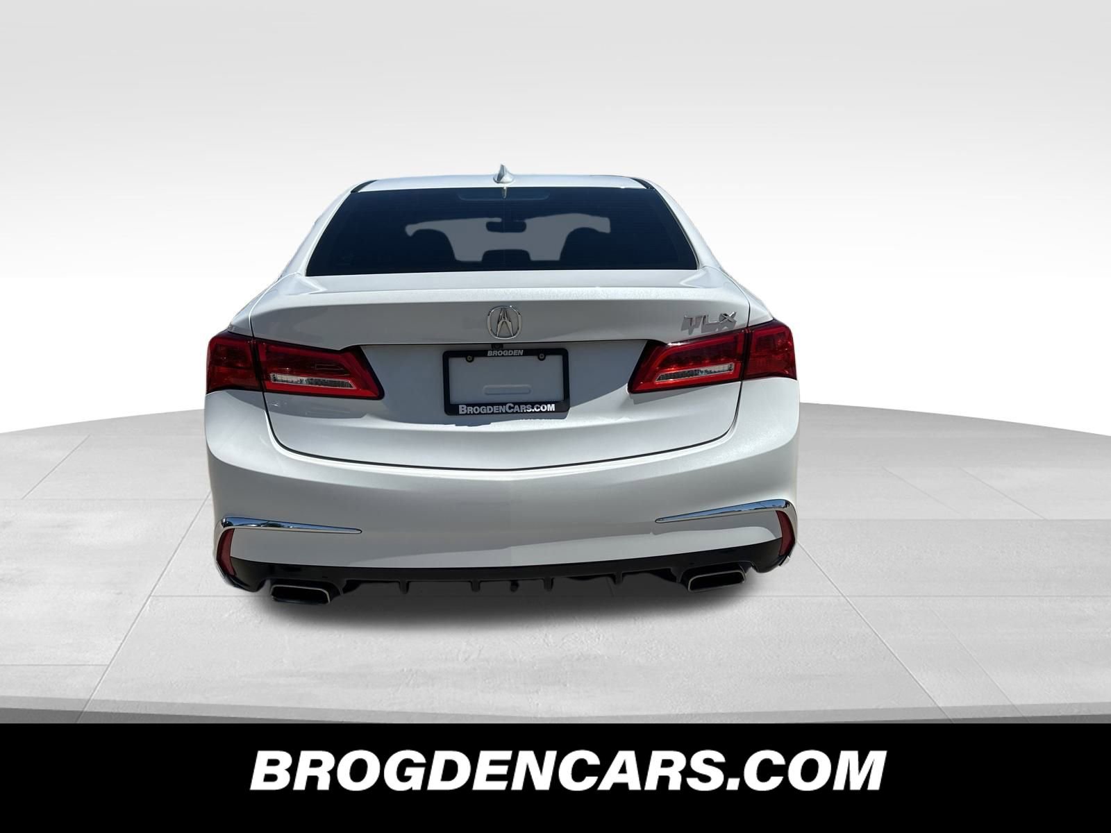 Used 2020 Acura TLX V6 w/ Technology Package image 4