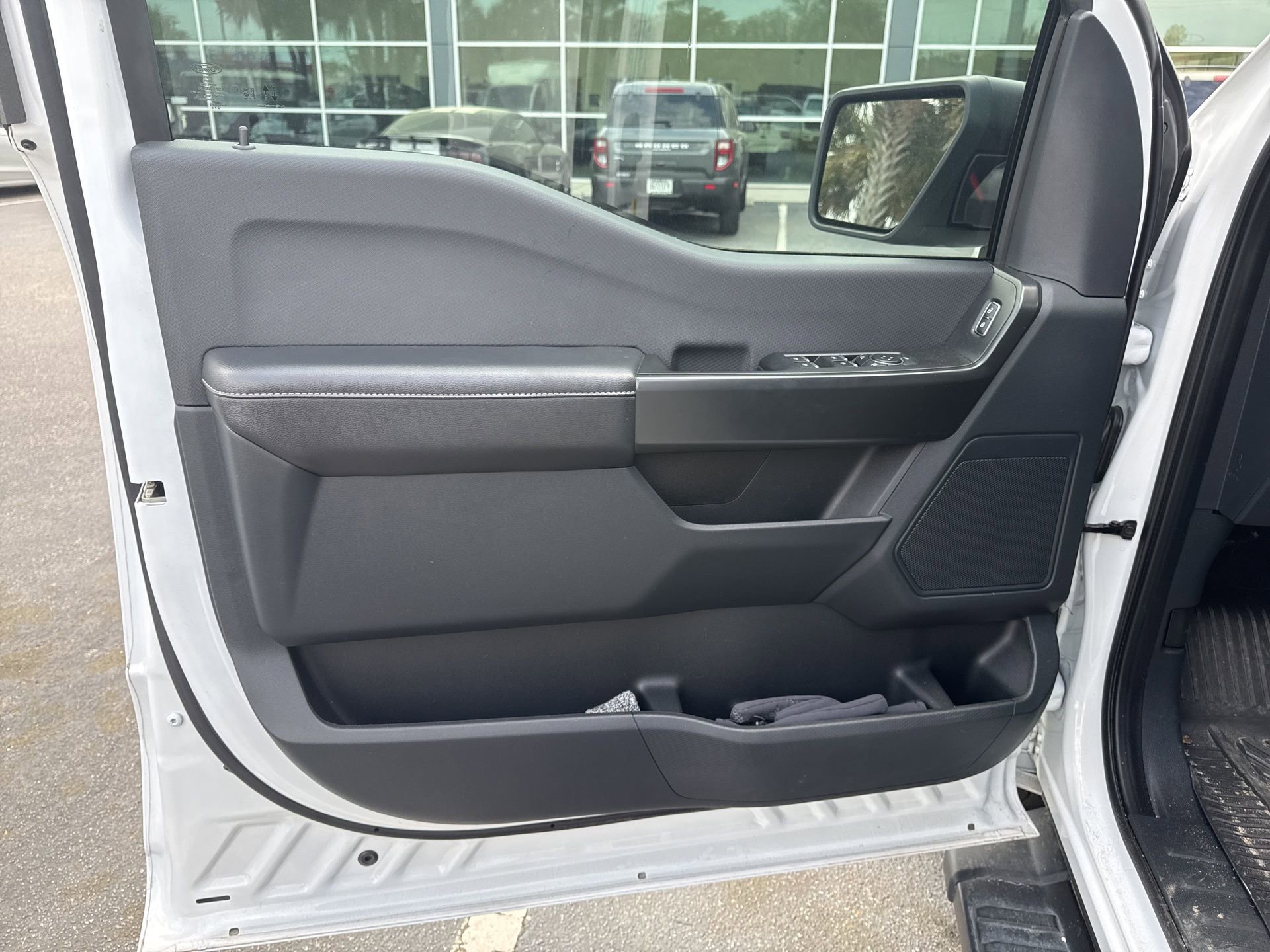 Certified 2025 Ford F150 STX w/ Equipment Group 200A image 12