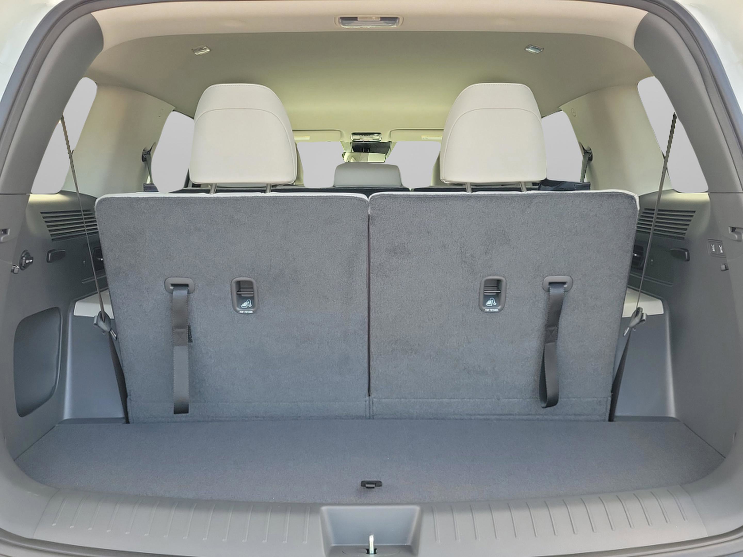 New 2026 Hyundai Santa Fe SEL image 9