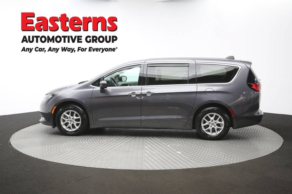 Used 2022 Chrysler Voyager LX FWD image 60