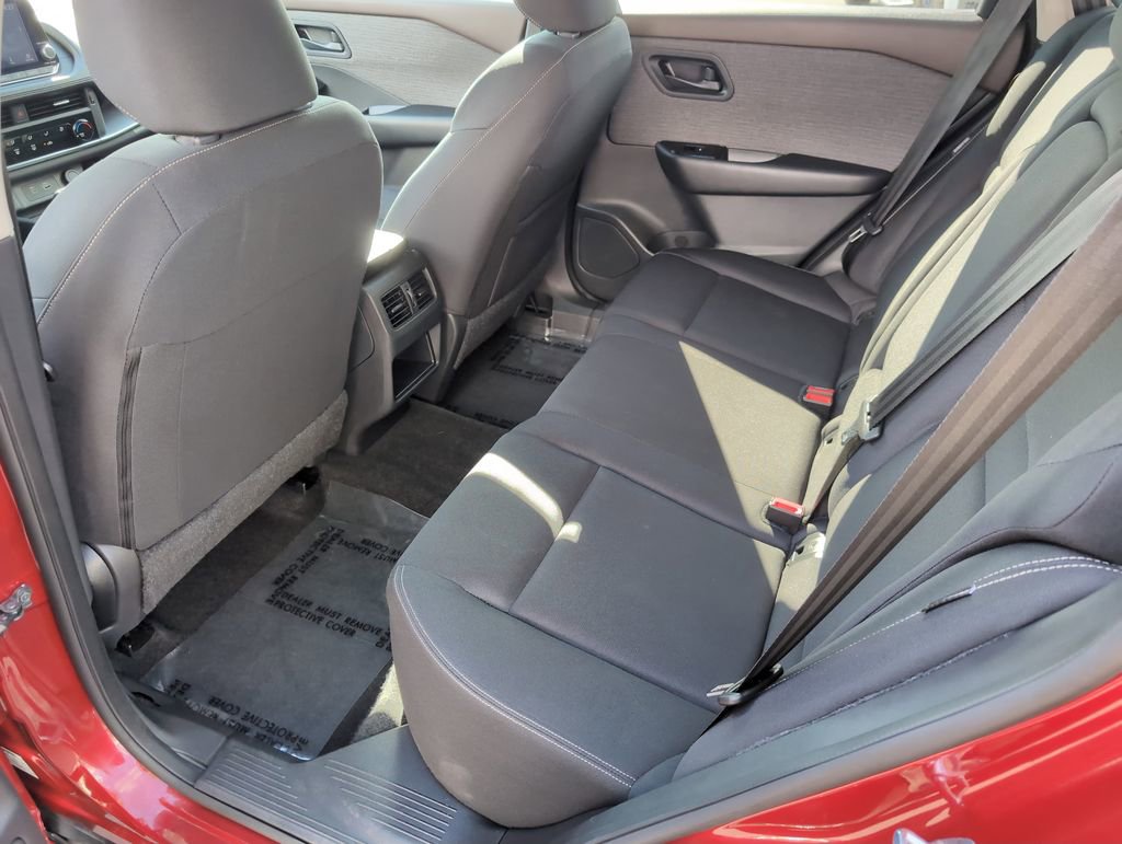 Used 2023 Nissan Rogue S FWD image 24