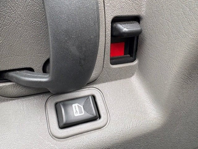 Used 2025 Chevrolet Express 2500 w/ Driver Convenience Package RWD image 13