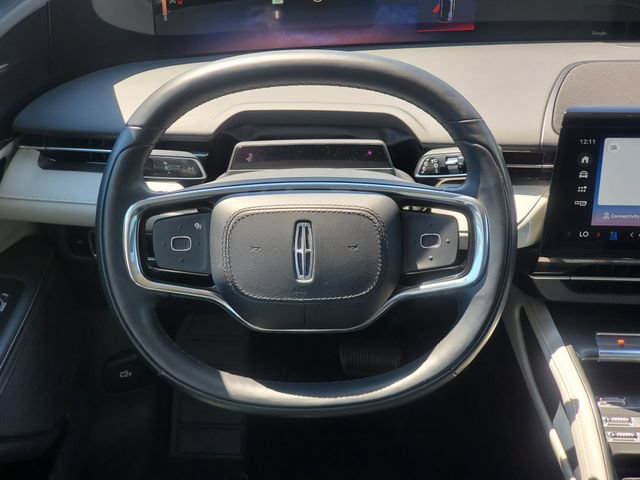 Certified 2024 Lincoln Nautilus Premier AWD/4WD image 25