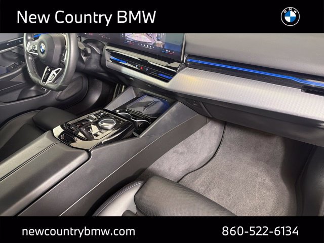 Used 2024 BMW 530i xDrive w/ M Sport Package AWD/4WD image 25