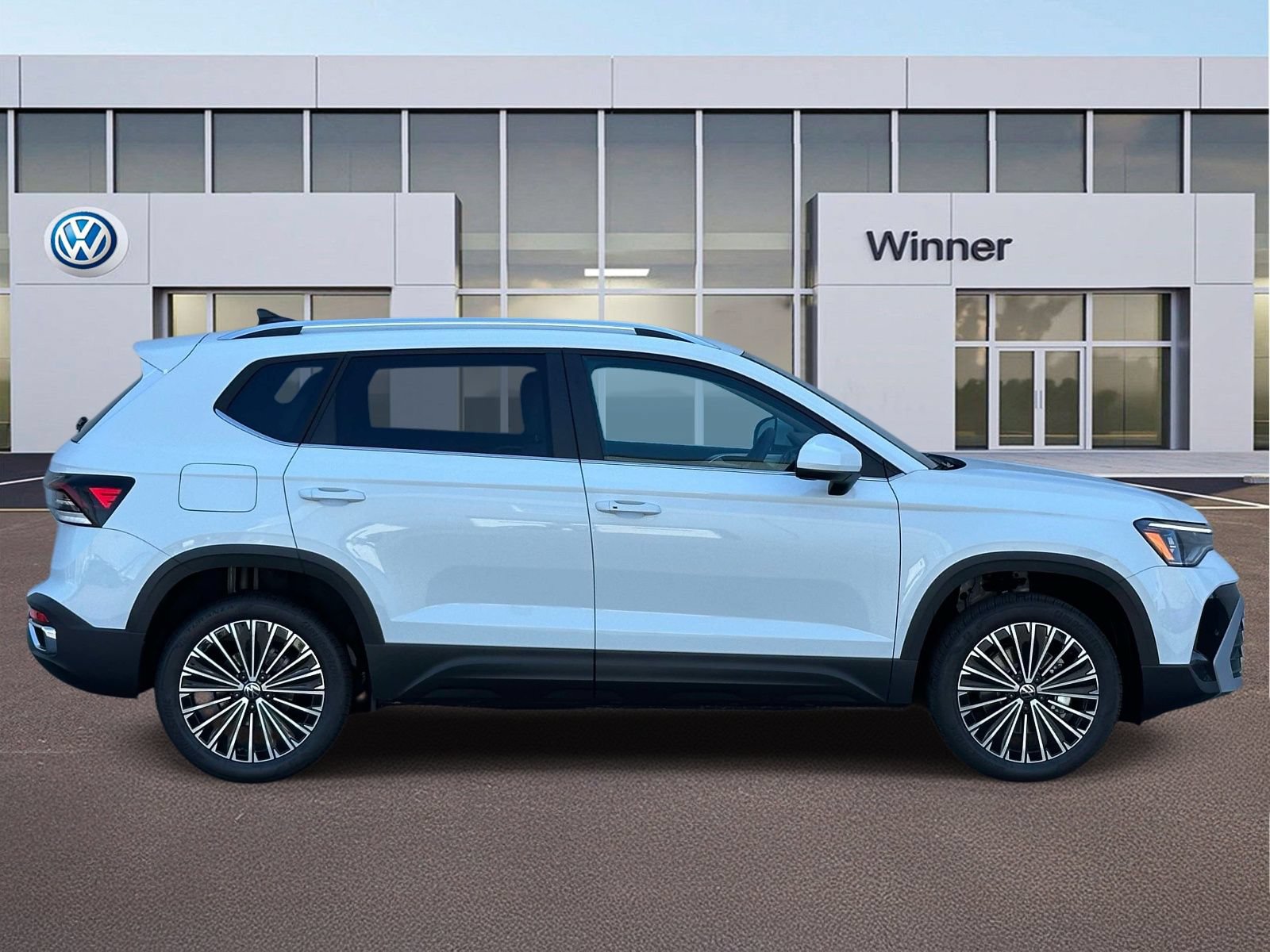 New 2026 Volkswagen Taos SE FWD image 6