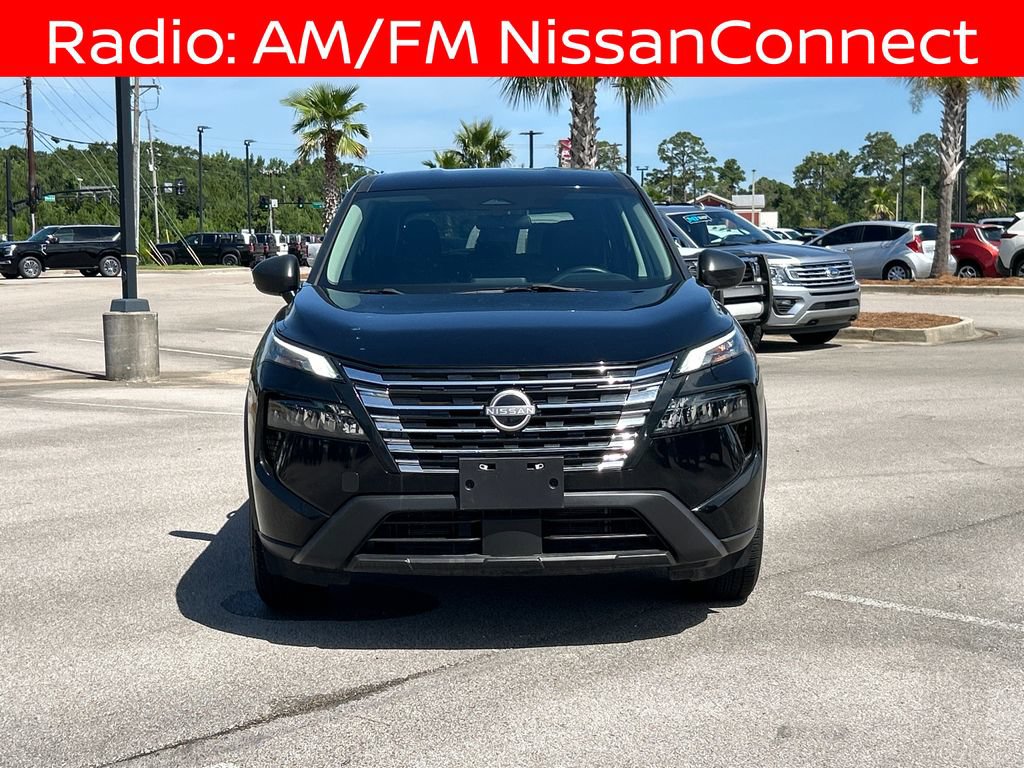 Used 2024 Nissan Rogue S AWD/4WD image 9