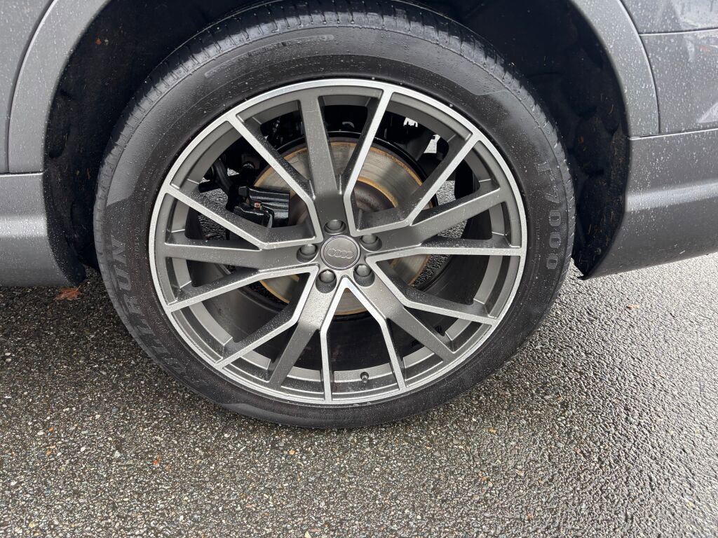 Used 2019 Audi Q7 3.0T Premium Plus w/ Premium Plus Package image 9