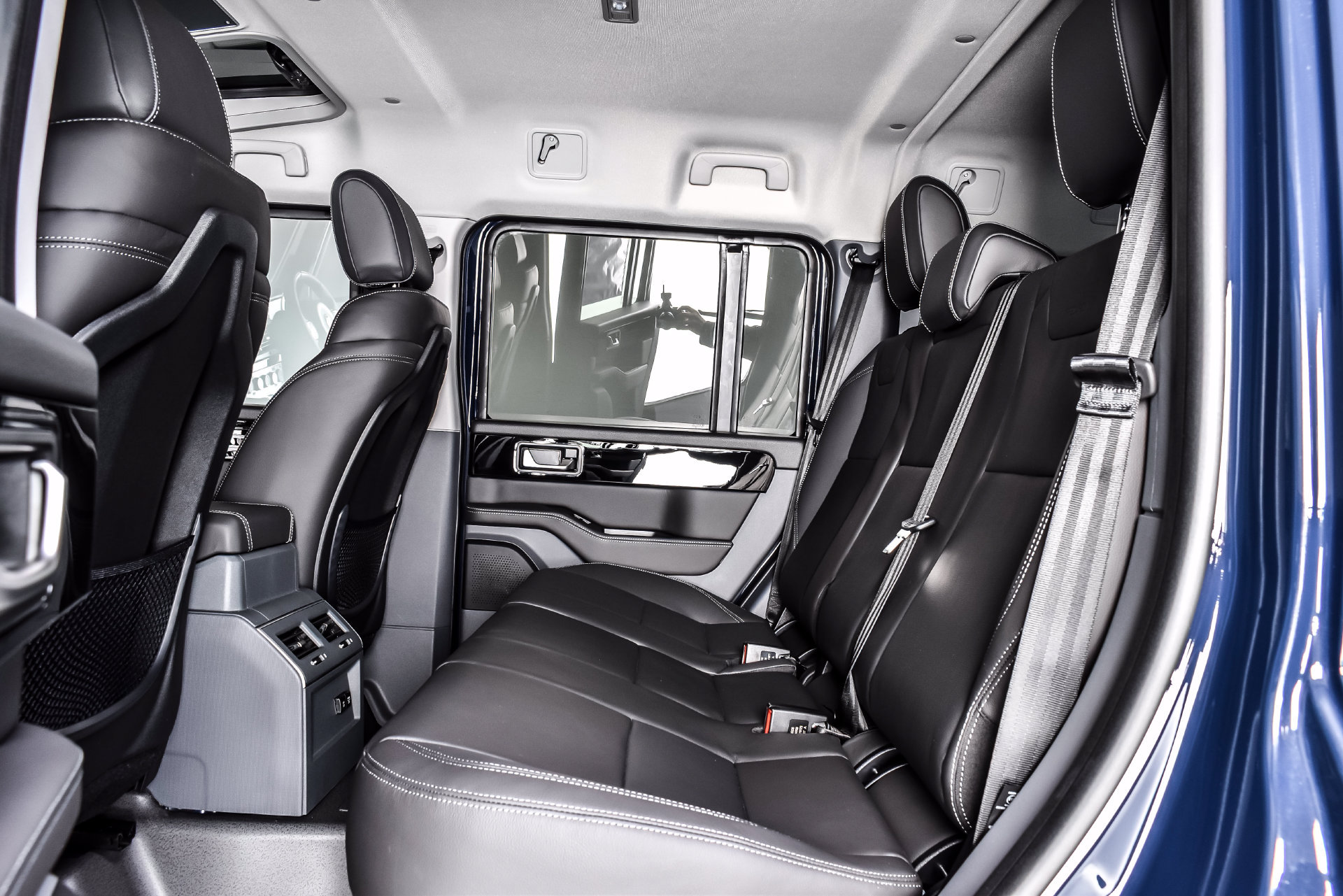 New 2026 INEOS Grenadier Station Wagon AWD/4WD image 17