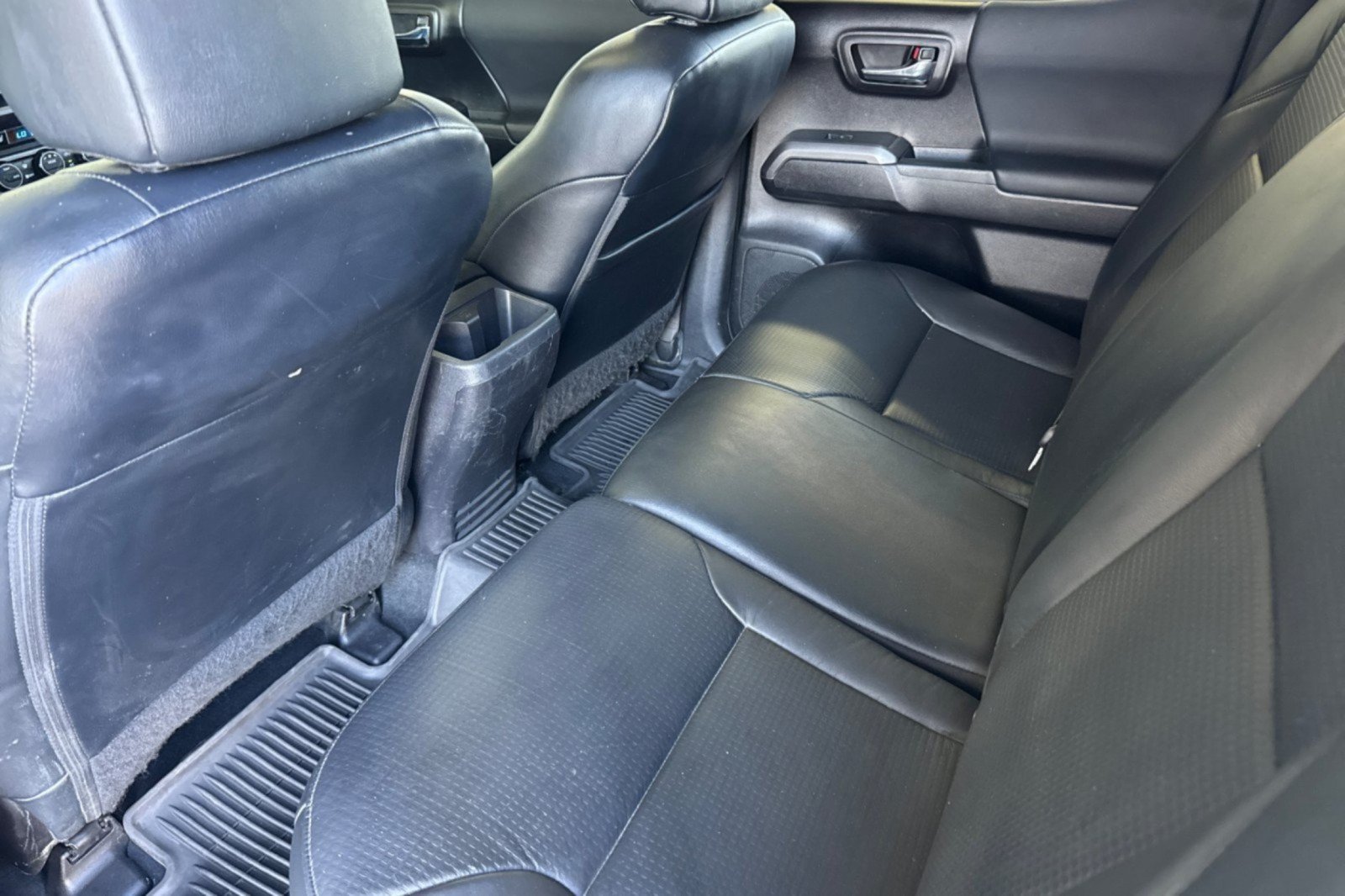 Certified 2022 Toyota Tacoma TRD Sport w/ TRD Premium Sport Package AWD/4WD image 11