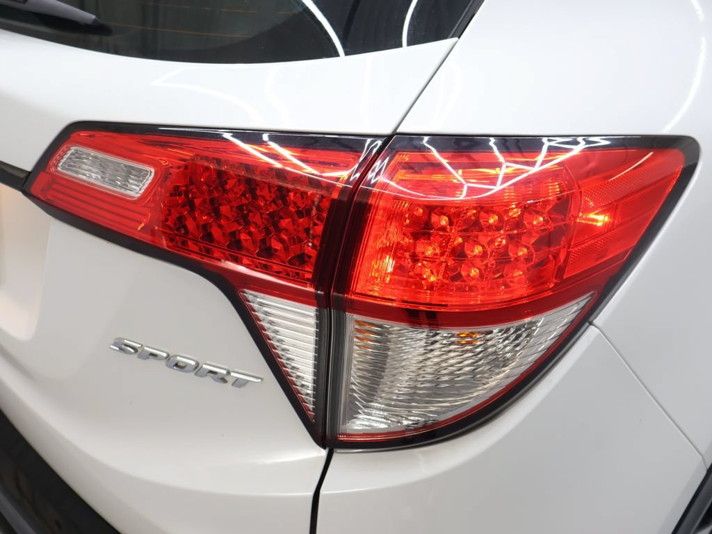 Used 2020 Honda HR-V Sport image 30