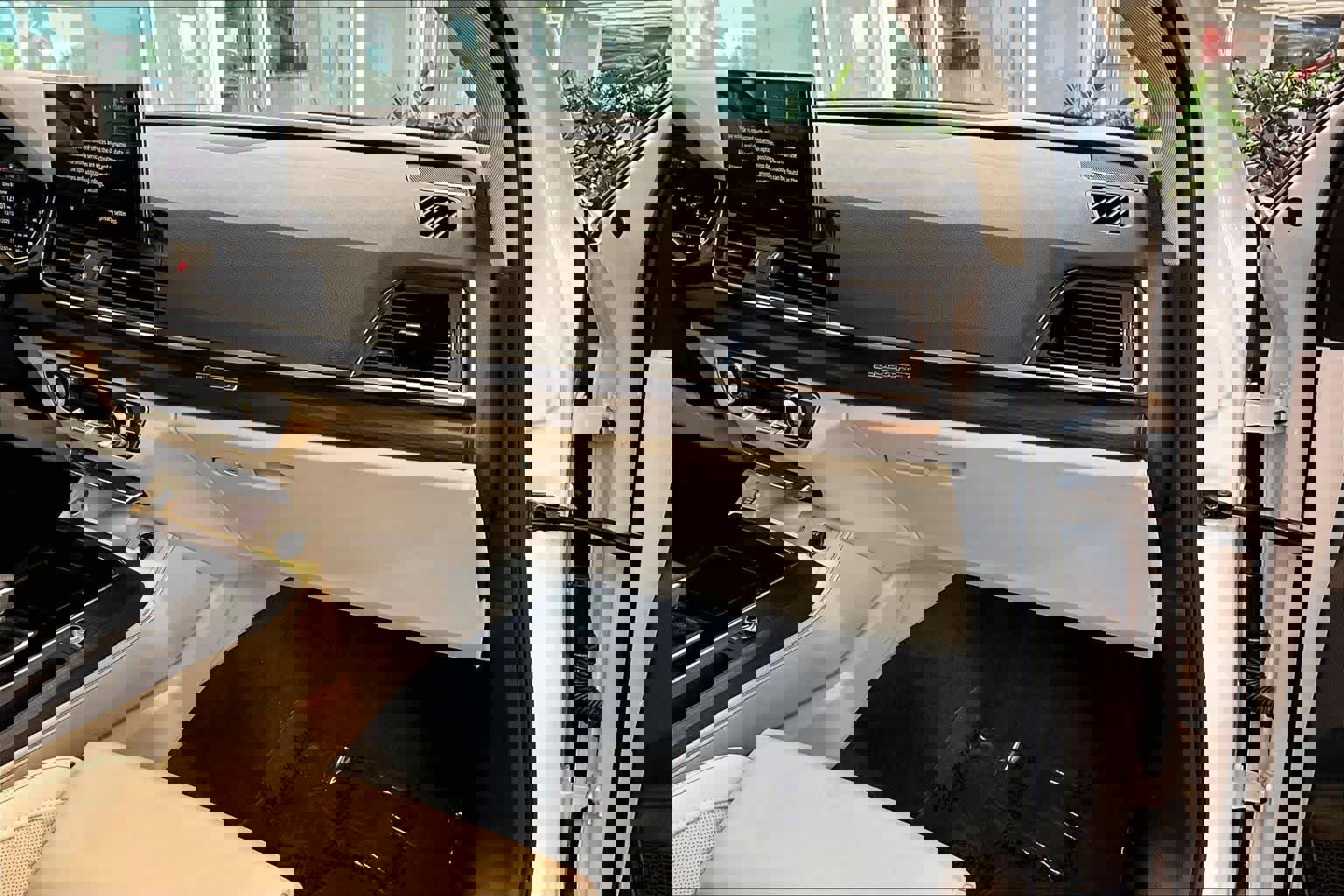 Certified 2025 Audi Q5 2.0T Premium Plus w/ Premium Plus Package image 18