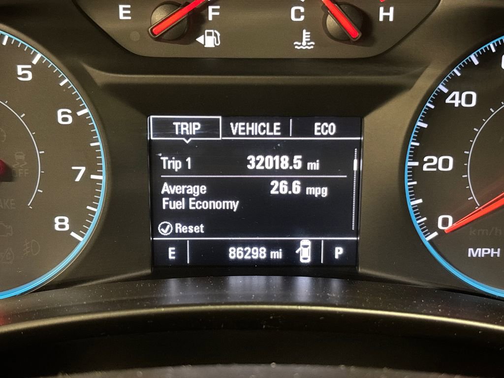 Used 2018 Chevrolet Equinox LT AWD/4WD image 35