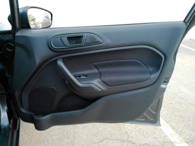 Used 2019 Ford Fiesta SE FWD image 16