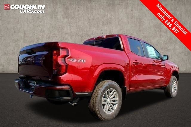 Used 2024 Chevrolet Colorado LT w/ LT Convenience Package AWD/4WD image 8