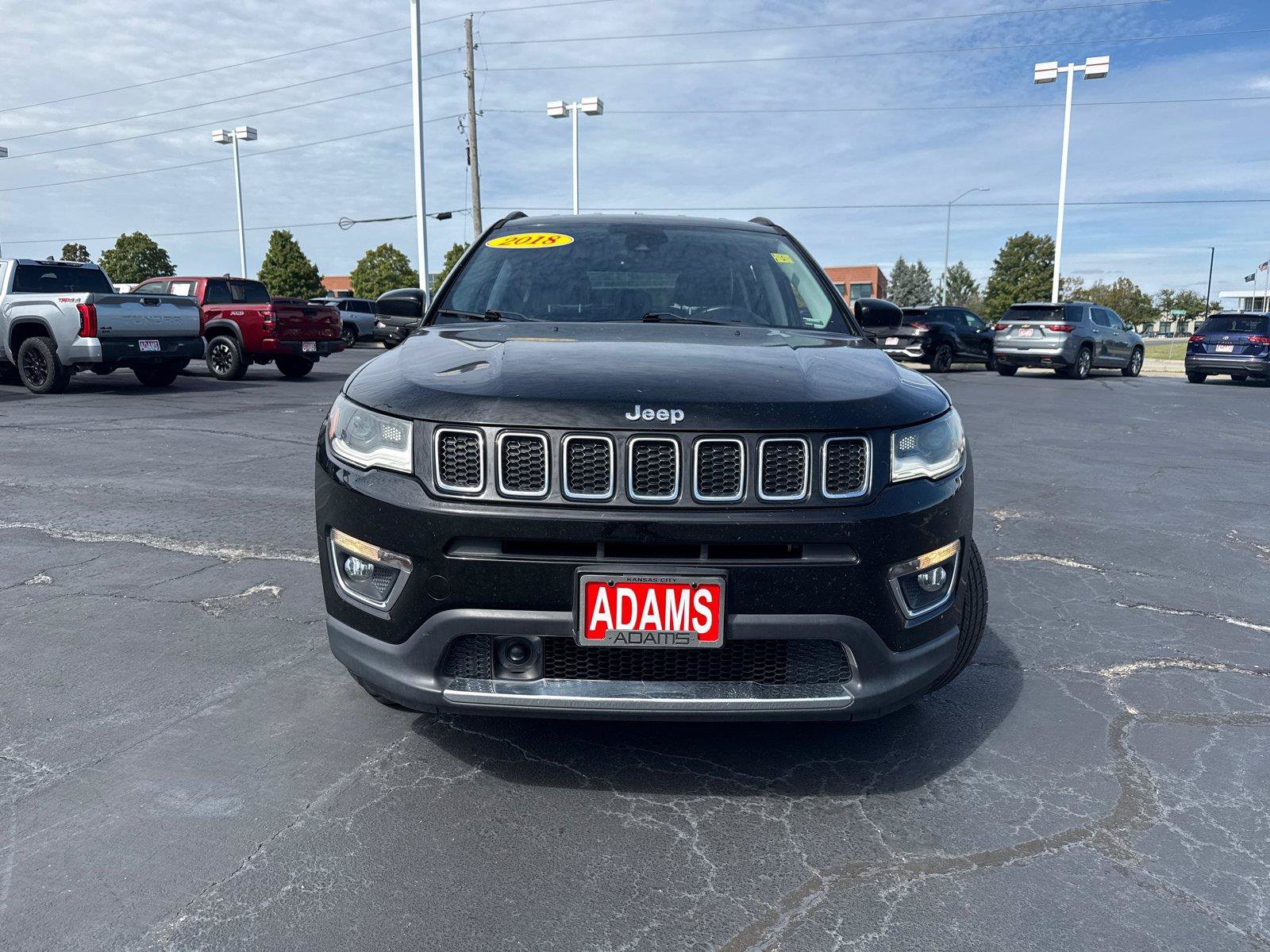 Used 2018 Jeep Compass Limited w/ Navigation Group AWD/4WD image 3