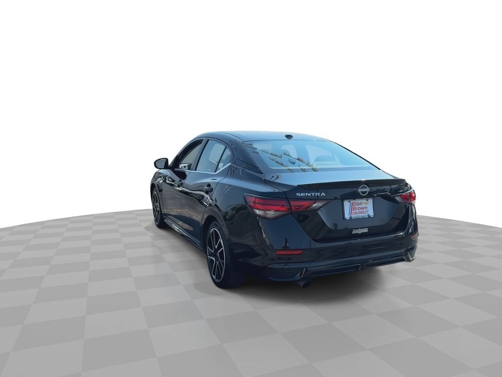 Used 2025 Nissan Sentra SR FWD image 41