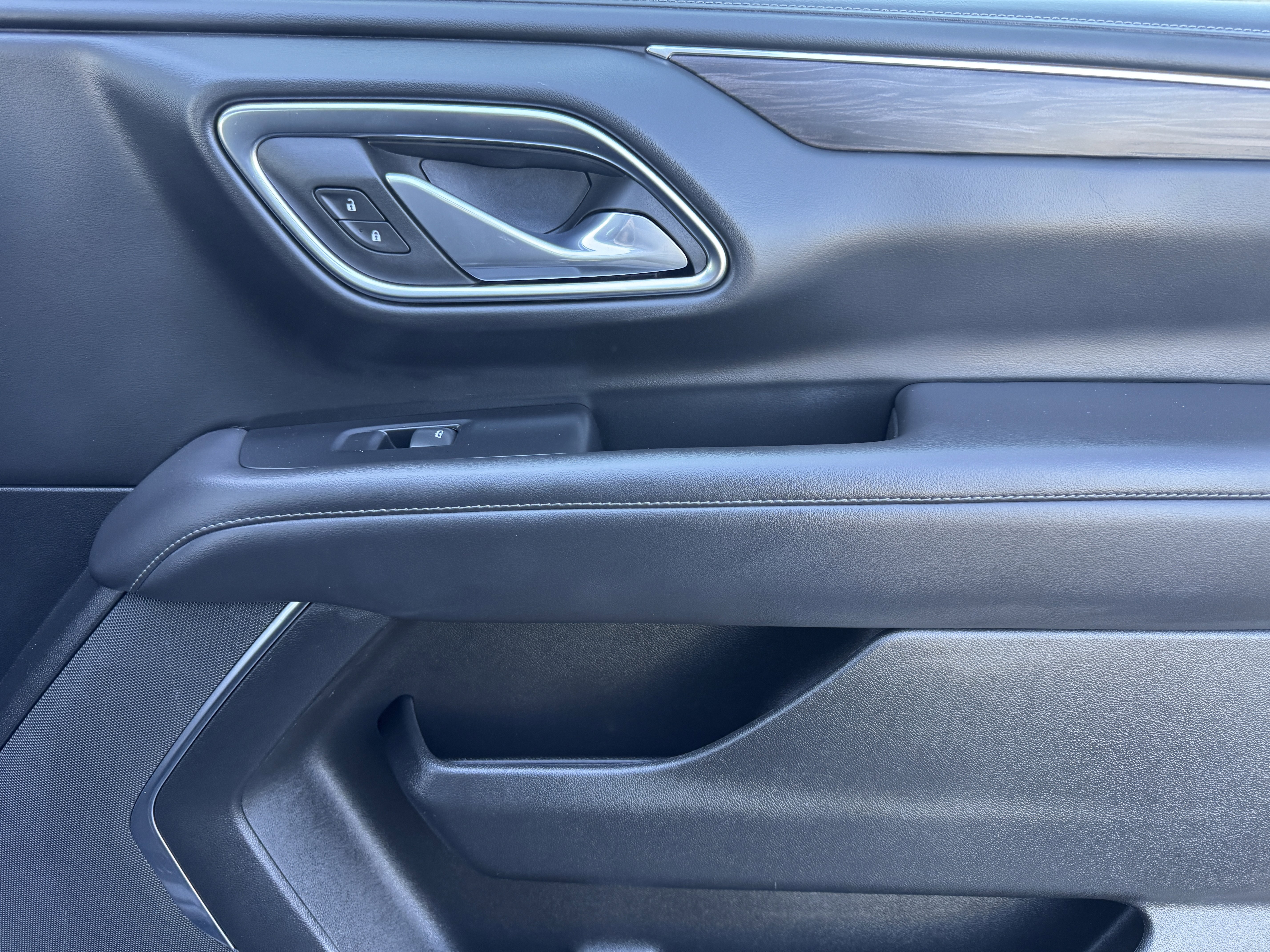 Certified 2024 Chevrolet Suburban LS image 25