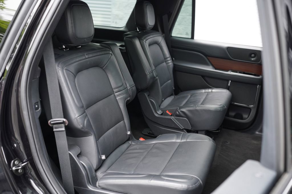 Used 2023 Lincoln Navigator Reserve RWD image 27
