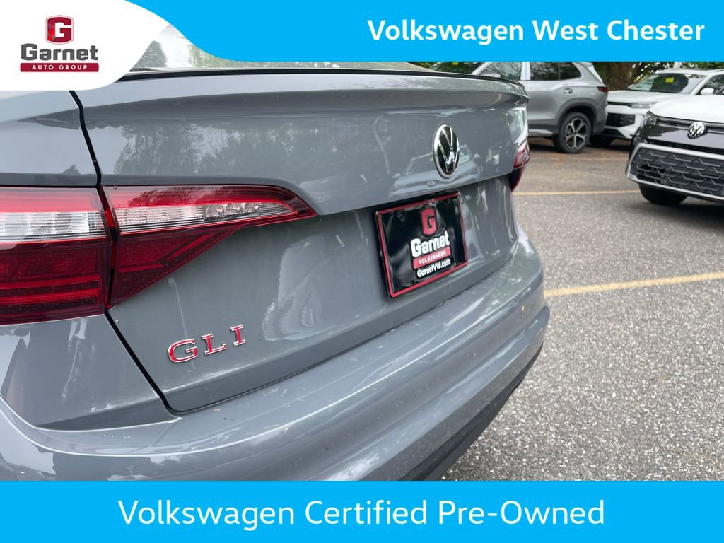 Used 2024 Volkswagen Jetta GLI Autobahn w/ GLI Black Package FWD image 18