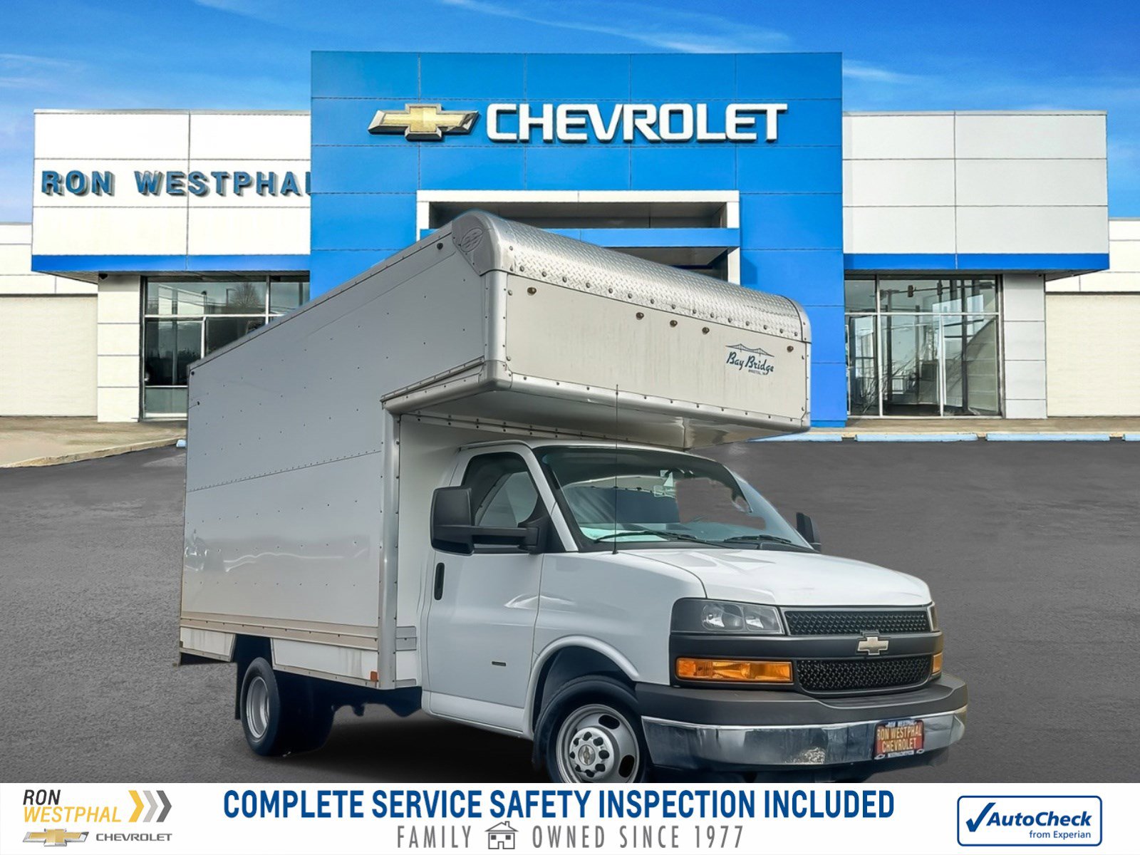 Used 2018 Chevrolet Express 3500 w/ Power Convenience Package image 1