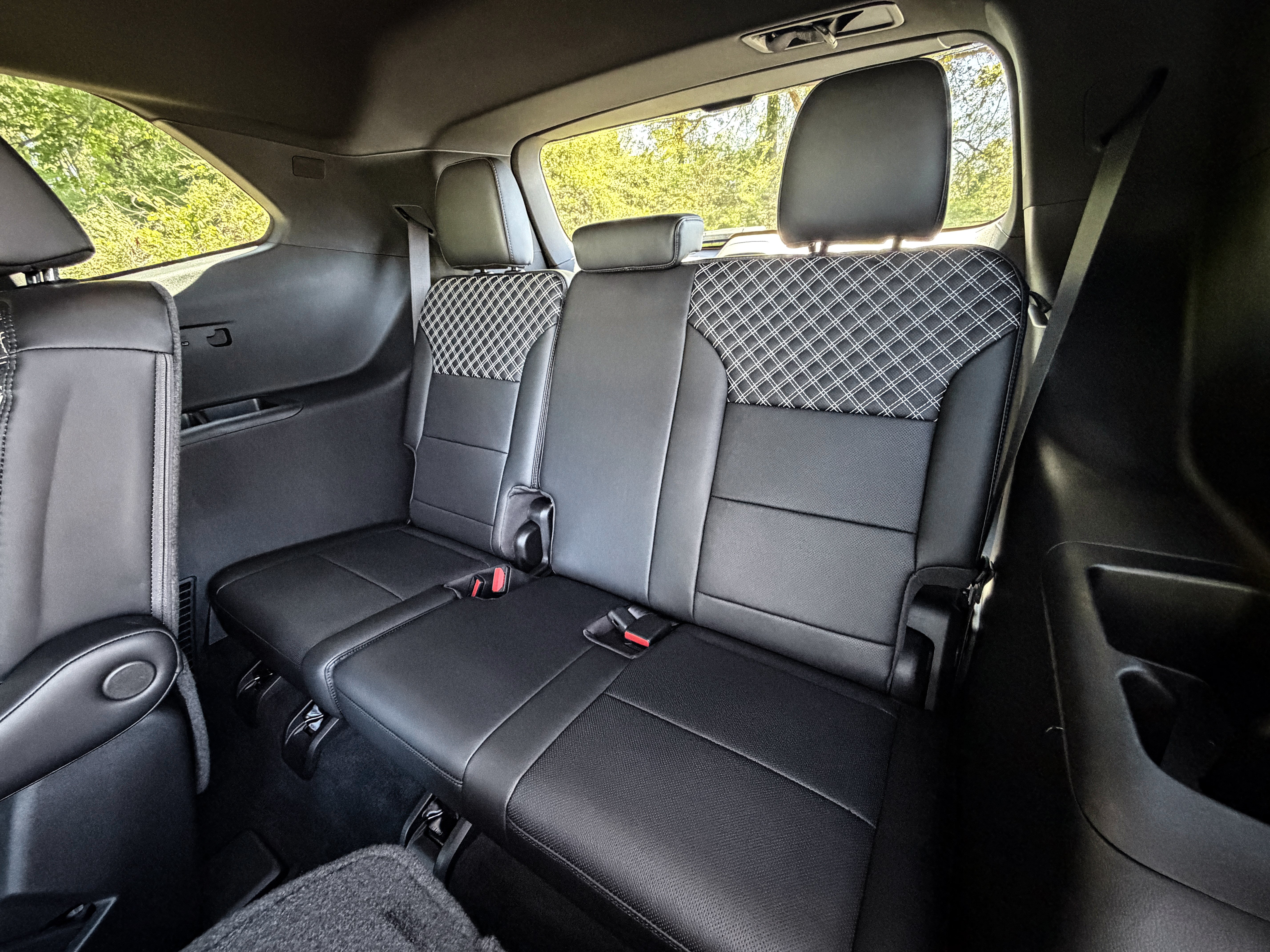 New 2026 GMC Acadia Denali w/ Super Cruise Package FWD image 13