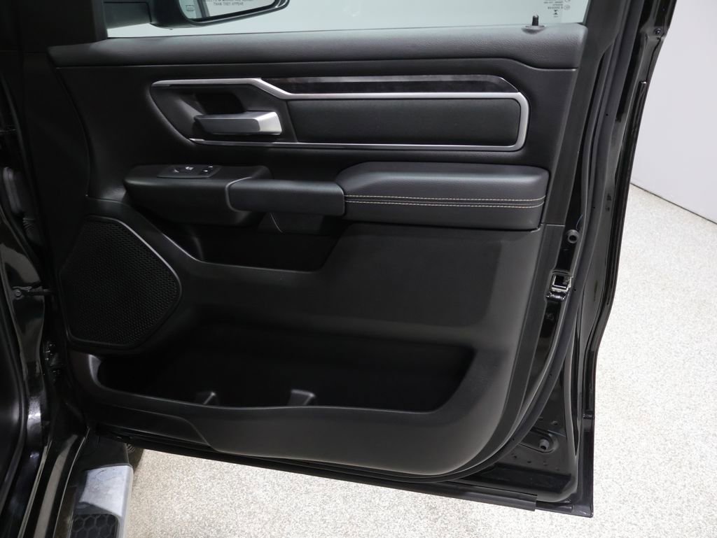 Certified 2023 RAM 1500 Big Horn image 28