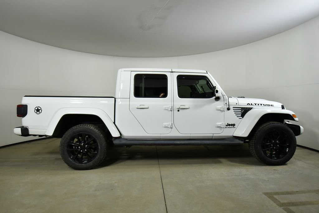 Used 2021 Jeep Gladiator Overland AWD/4WD image 15