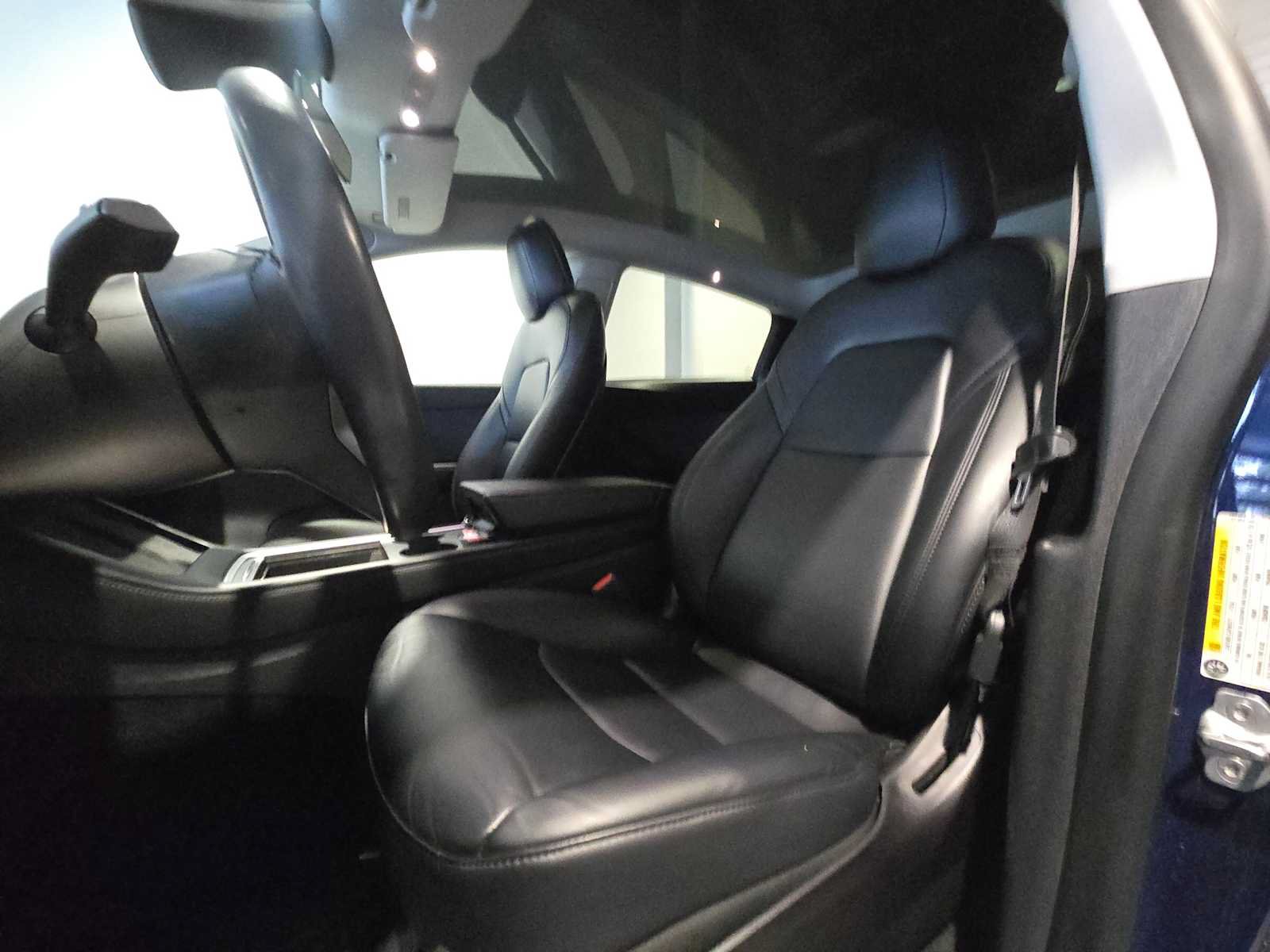 Used 2021 Tesla Model Y Long Range AWD/4WD image 5