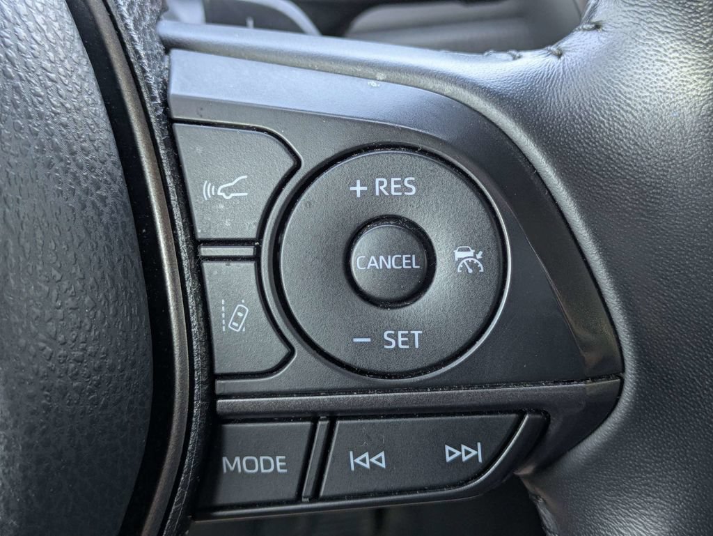 Used 2024 Toyota Camry XSE FWD image 26