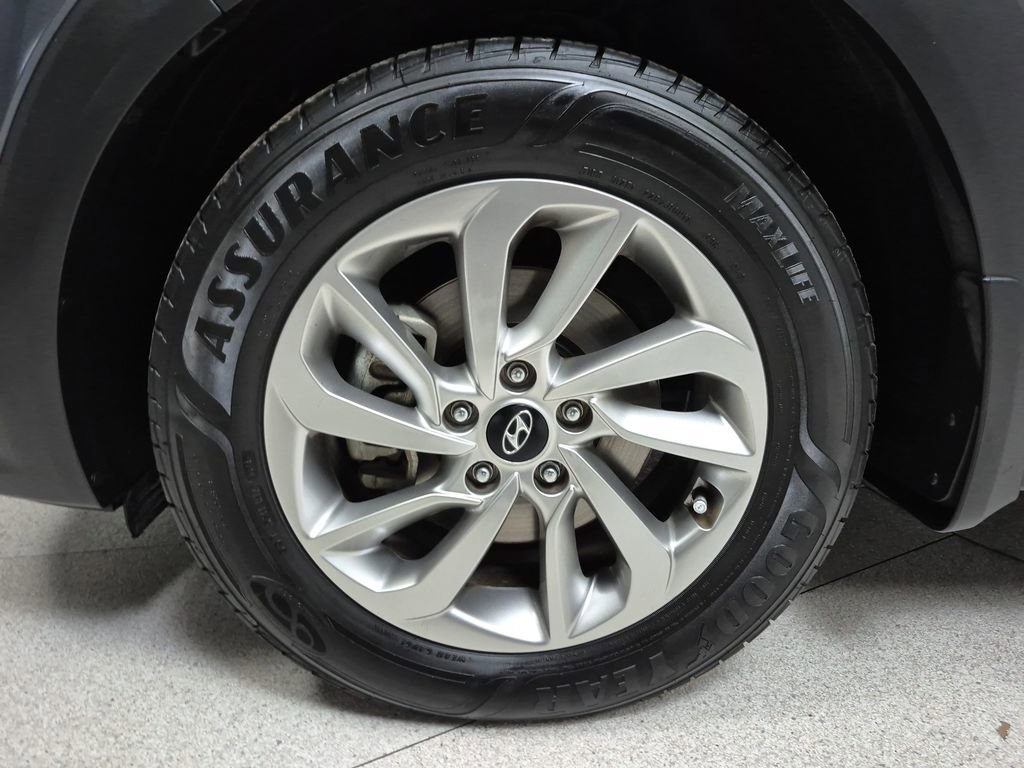 Used 2017 Hyundai Tucson SE FWD image 34