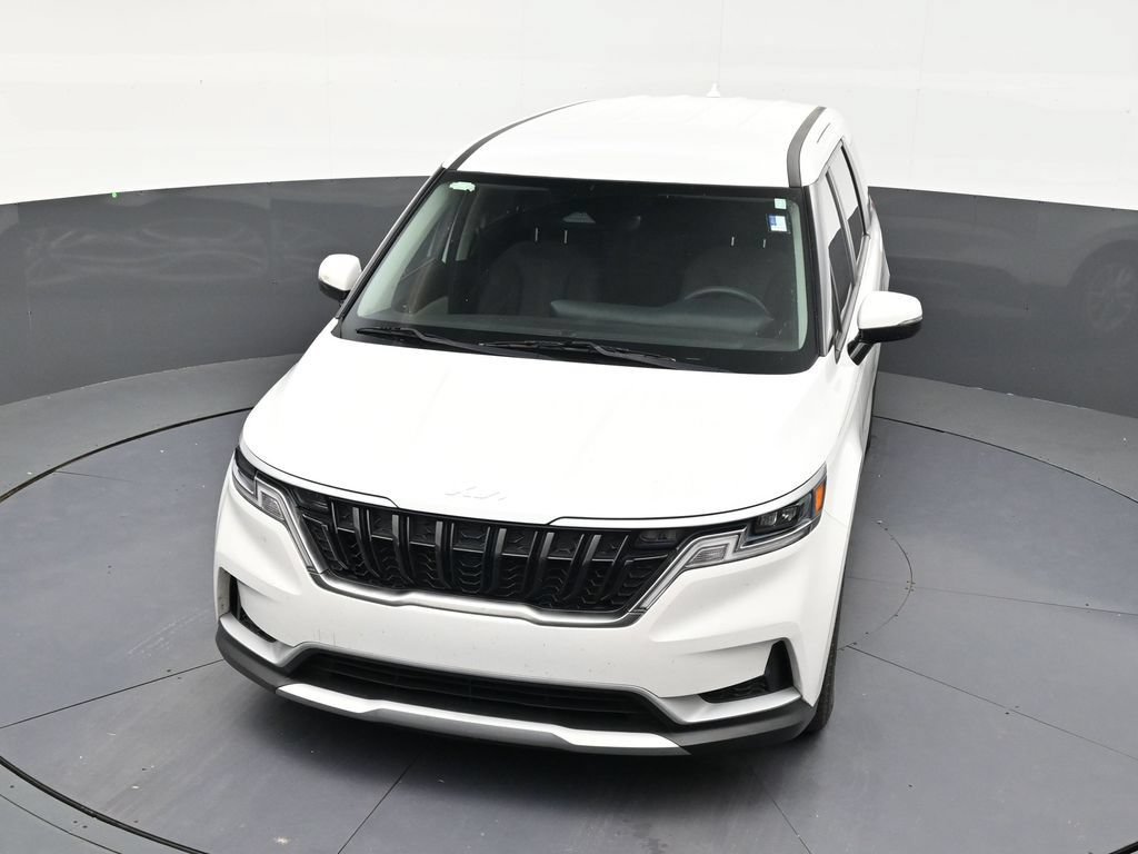 Used 2024 Kia Carnival LX FWD image 19
