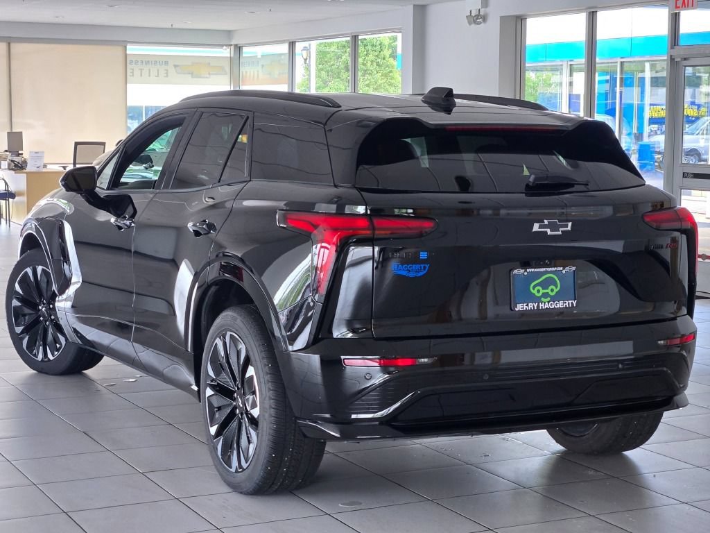 Certified 2025 Chevrolet Blazer EV RS AWD/4WD image 15