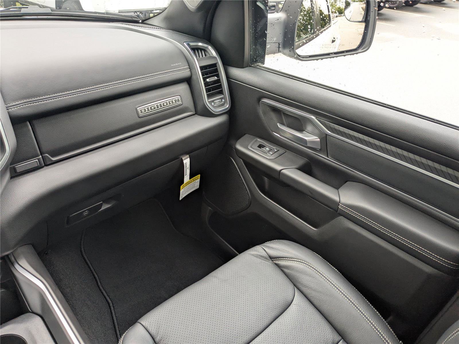 New 2025 RAM 1500 Big Horn AWD/4WD image 17